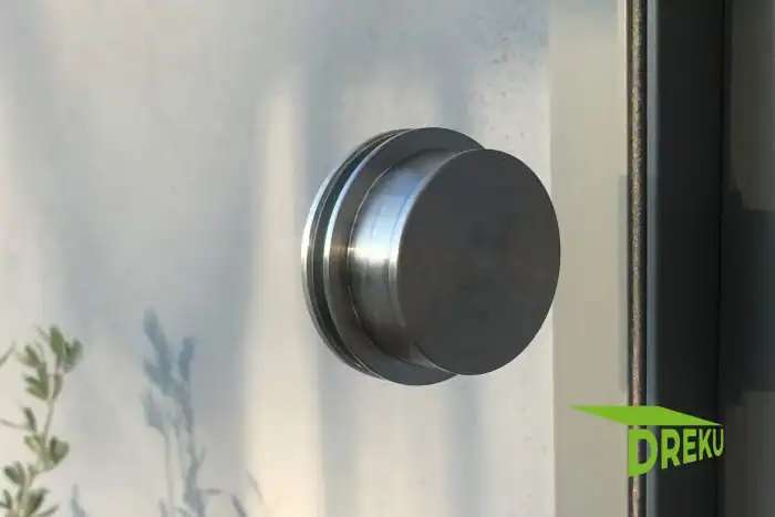 Griffmuschel Rückansicht